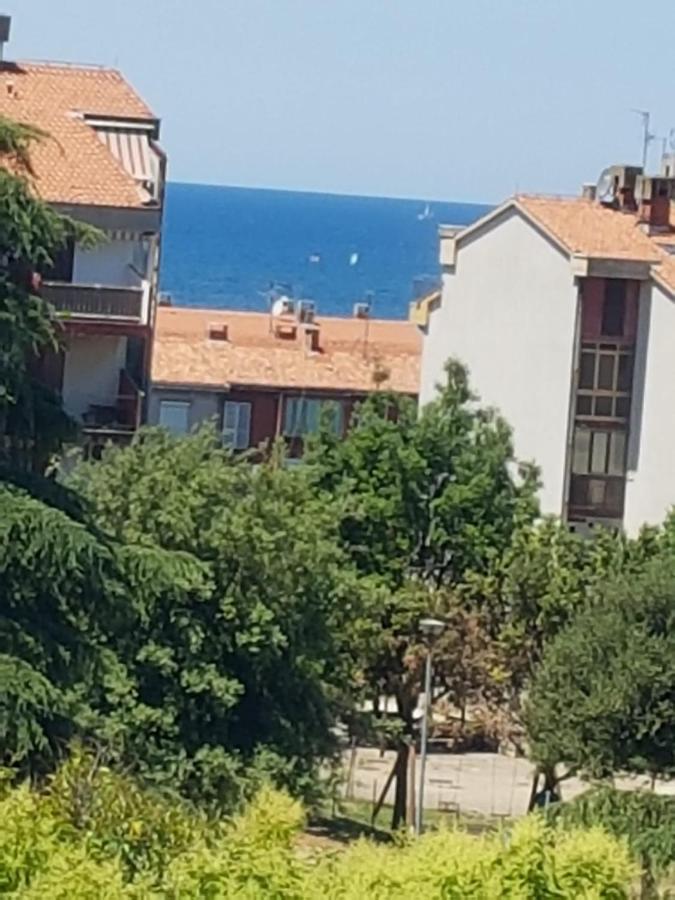 Apartment Mit Balkon Poreč Extérieur photo